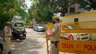 Four fake Delhi police officers raid ‘fake call centre’, get arrested