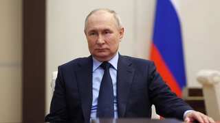 Putin ready to meet Trump 'anytime' to talk Ukraine deal