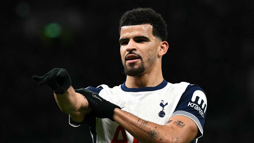 Tottenham Hotspur survive Man Utd comeback to reach League Cup semi-finals