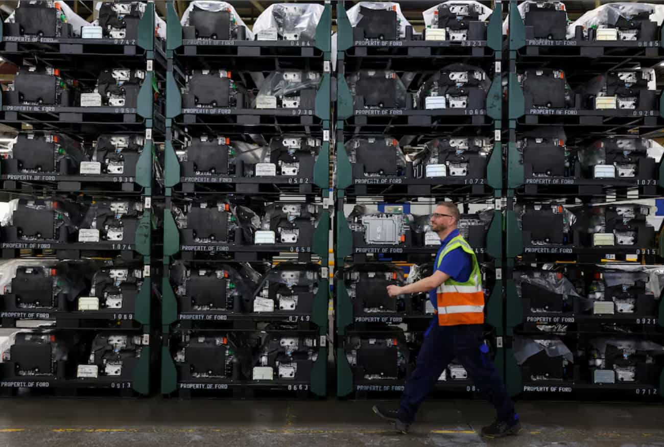 UK government opens review of EV targets following industry pressure