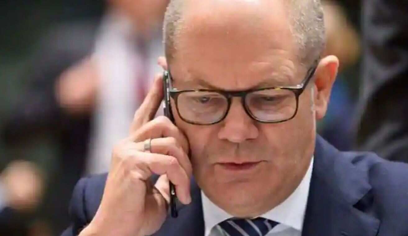 German Chancellor Olaf Scholz is meeting heads of federal states on Wednesday.