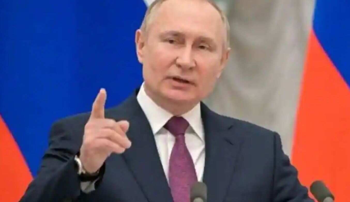 Before launching a 'military operation' on Ukraine, Russian President Vladimir Putin made an early morning call to his Belarusian counterpart Alexander Lukashenko. 