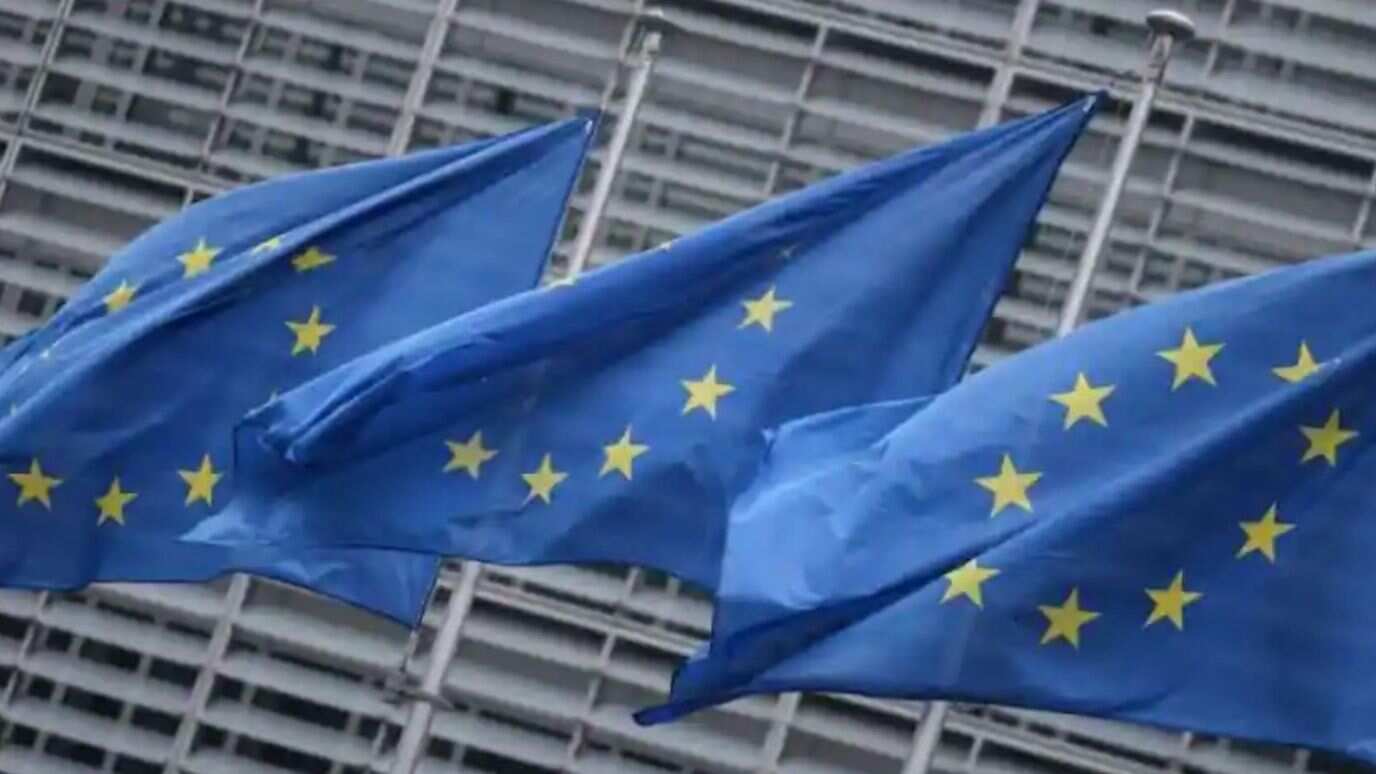The European Union was working on various options to take depending upon how Ukraine crisis unfolds but did not know for sure what Moscow was going to do, said an official quoted by Reuters.