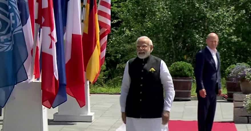 Modi at G7