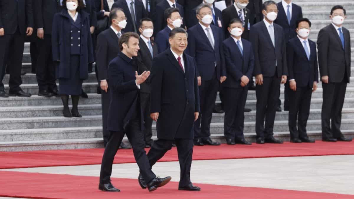 Xi-Macron