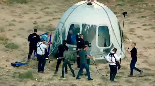 Blue Origin capsule lands