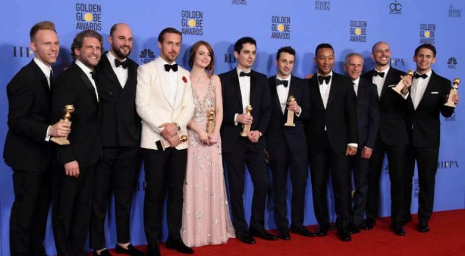 La La Land Sweeps Golden Globes 2017 Life Fun News Wionews Com