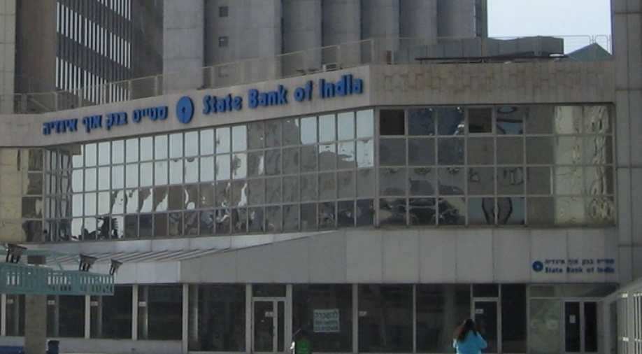State Bank Of India Posts Third Straight Quarterly Loss Business Economy News Wionews Com