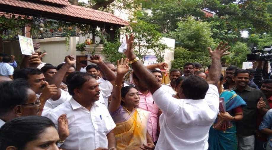 Live: Dhinakaran wins RK Nagar bypoll Live: Dhinakaran wins RK Nagar bypoll
