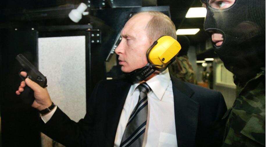 Putin's world: Russian President's 2019 calendar captures him as true  outdoorsman - World News