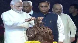 Statue of Unity unveiling live: Amazed when some people dare to see this from a political view and criticise us, says Modi
