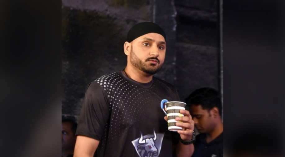 Banallchineseproducts Harbhajan Singh Lashes Out At China After Violent Face Off With Indian Army At Lac Sports News Wionews Com
