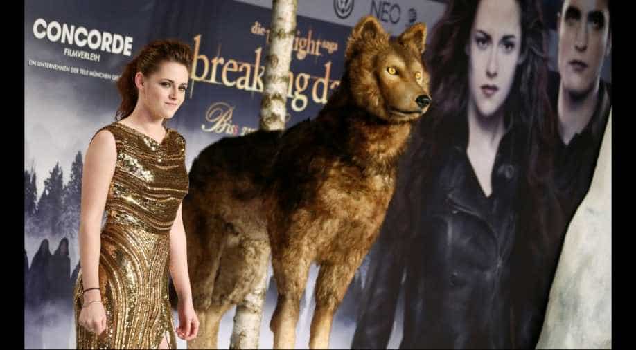 kristen stewart wolf dog