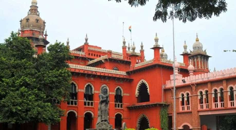 Madras High Court allows transfer of 1000 crocs to Jamnagar