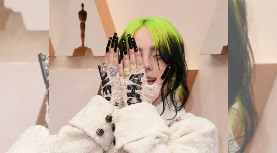 Billie Eilish Ditches Her Signature Neon Green Hair For A New Blonde Look See Pic Entertainment News Wionews Com