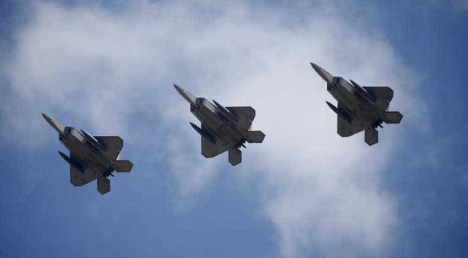 U.S. F-22 fighter jets arrive in UAE following Houthi attacks