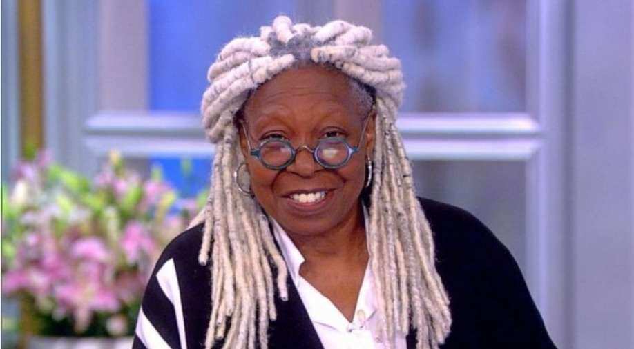 Whoopi Goldberg is writing a superhero script with an old Black woman(01)