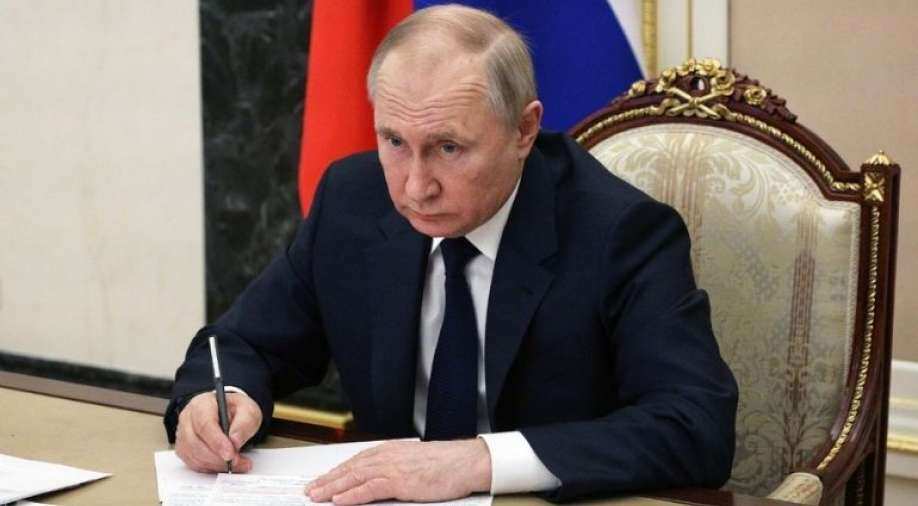 The Gulf crisis has lessons for Vladimir Putin. Not all may work in his favour - Vimarsana News