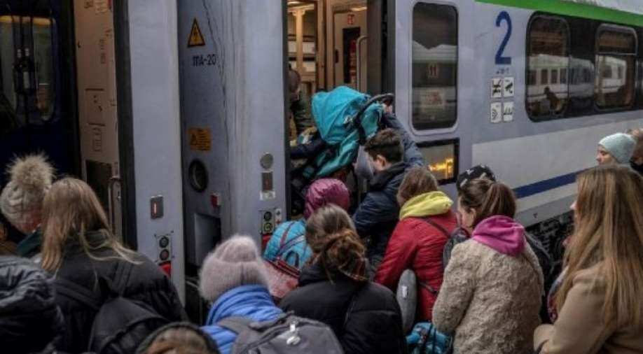Russia Ukraine crisis: Nearly 4.2 million Ukrainian refugees flee war - Vimarsana News
