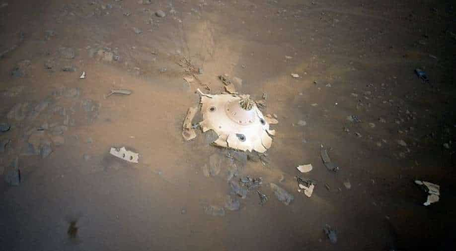 NASA captures mind-boggling photo of UFO-like object on Mars. Take a look!  - Science News