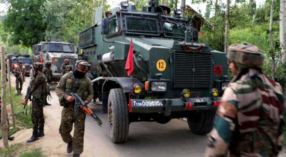 Two encounters in Kashmir Valley, Pakistani terrorist killed - Vimarsana News