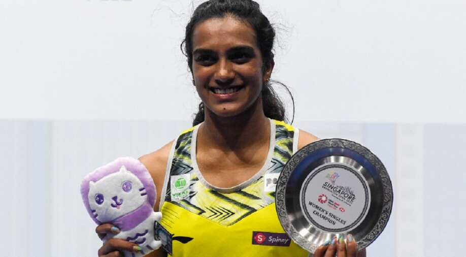 PV Sindhu defeats China's Wang Zhi Yi in thrilling final to clinch Singapore Open 2022 title - Vimarsana News
