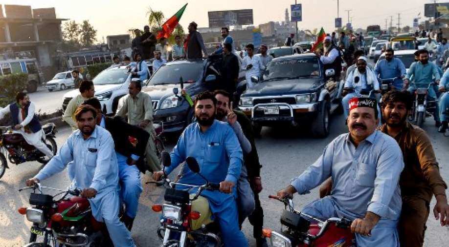 To avoid violence, Islamabad police forbade hotels & guesthouses from accommodating Khan's march participants - Vimarsana News