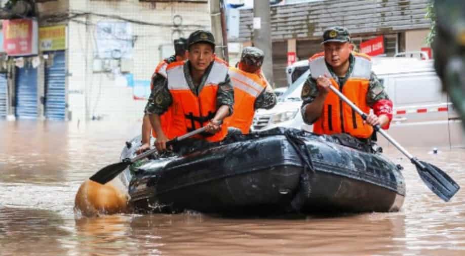 चीनमा भीषण वर्षा :  १५ जनाको मृत्यु, ८५ हजार विस्थापित