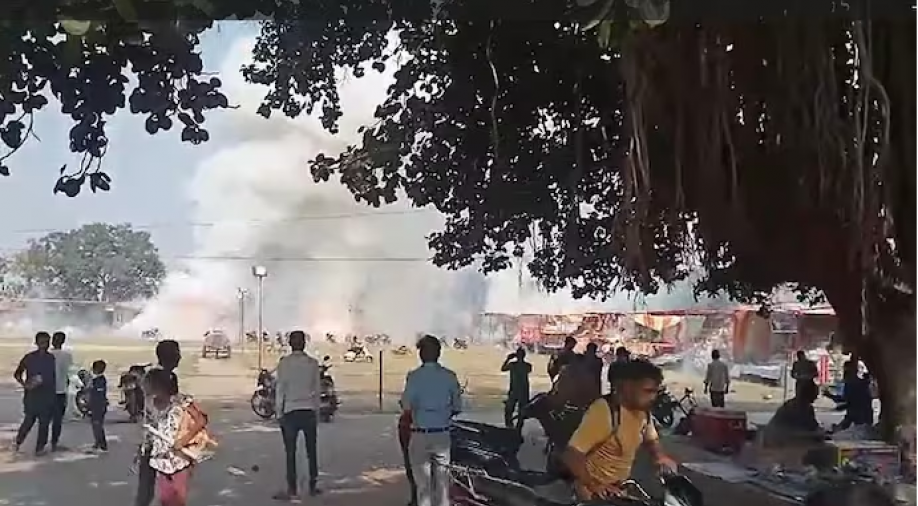 Major fire breaks out at firecrackers market in India’s Uttar Pradesh, nine injured