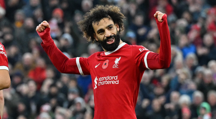 Premier League: Mohamed Salah extends scoring streak to send Liverpool joint top