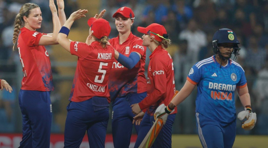 Seri IND-W vs ENG-W T20I: Inggris mengalahkan India dengan empat gawang untuk merebut seri 2-0.